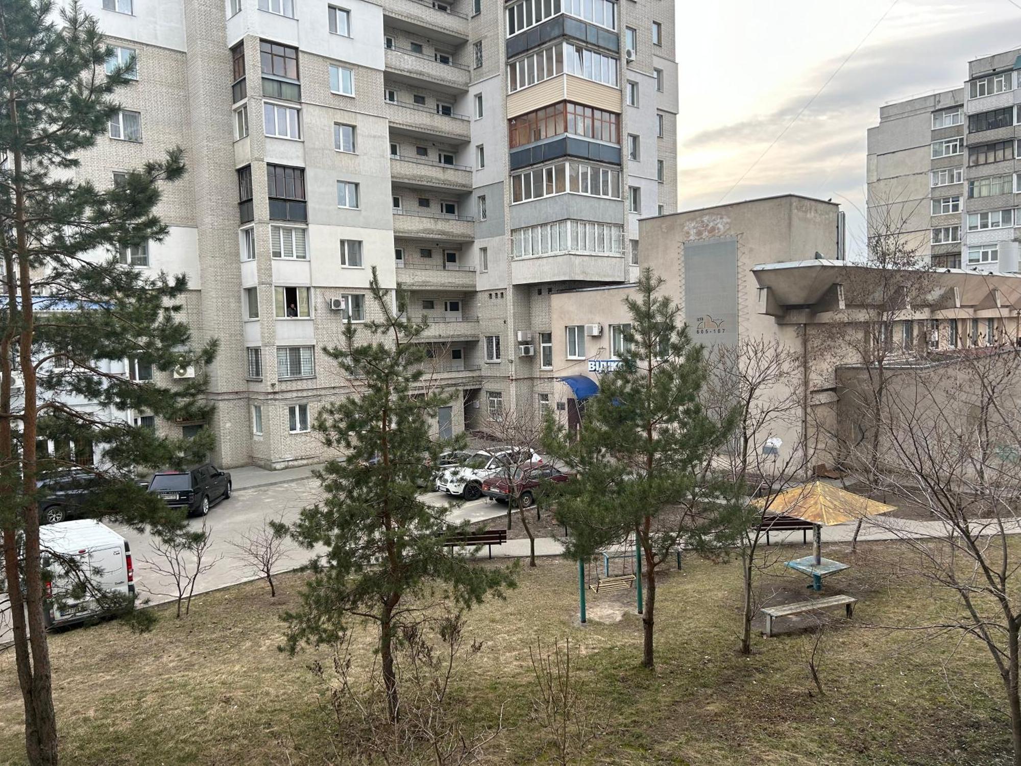 Апартаменты Уютная квартира, центр, ТЦ Мануфактура Сумы Экстерьер фото